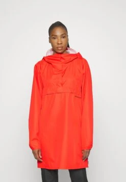 VAUDE Comyou Poncho Coat - Waterproof Jacket - Flame 12 VAUDE Comyou Poncho Coat - Waterproof Jacket - Flame -Vaude 4d0f35bf29024d23ad730d37fc8a345d