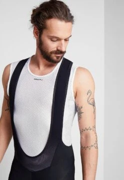 VAUDE Me Active Bib Pants - Leggings - Black 12 VAUDE Me Active Bib Pants - Leggings - Black -Vaude 97bfe6885d0241d9906589ff2281533f