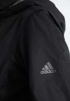 VAUDE Women Escape Light - Waterproof Jacket - Black 17 VAUDE Women Escape Light - Waterproof Jacket - Black -Vaude d44152767ff0427fac2d5ed5625e896d