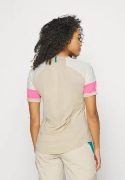 VAUDE Womens Kuro - Cycling Jersey - Beige -Vaude d9fe0f3d3d3a40e7a4a361c3e8d70f1f