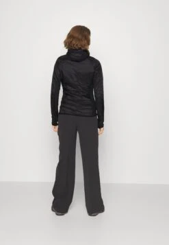 VAUDE Womens Sesvenna Jacket - Outdoor Jacket - Black 9 VAUDE Womens Sesvenna Jacket - Outdoor Jacket - Black -Vaude e073d31cab694589b8673c51eaeae354