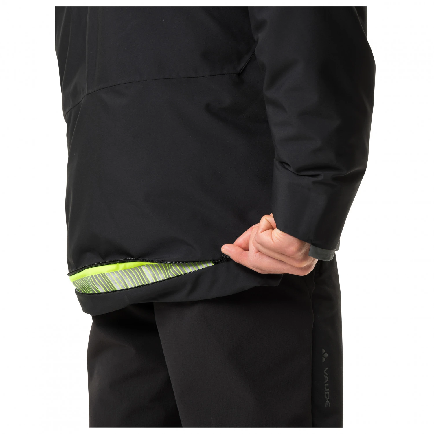 VAUDE Cyclist Warm Rain Jacket - Cycling Jacket 8 VAUDE Cyclist Warm Rain Jacket - Cycling Jacket - Image 6